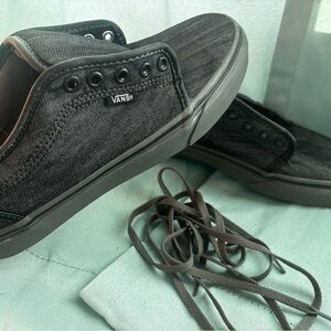 Vans Men's Charcoal Canvas Sneakers